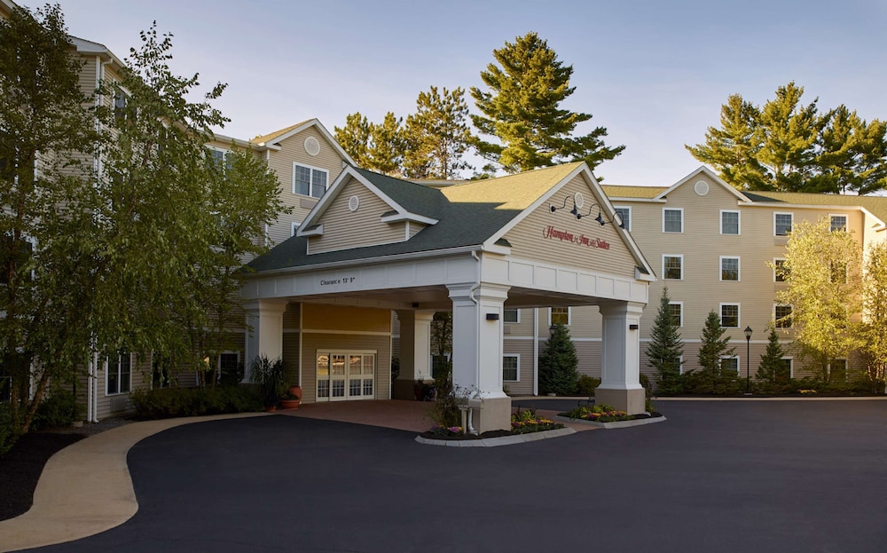Hampton Inn & Suites North Conway - featured photo