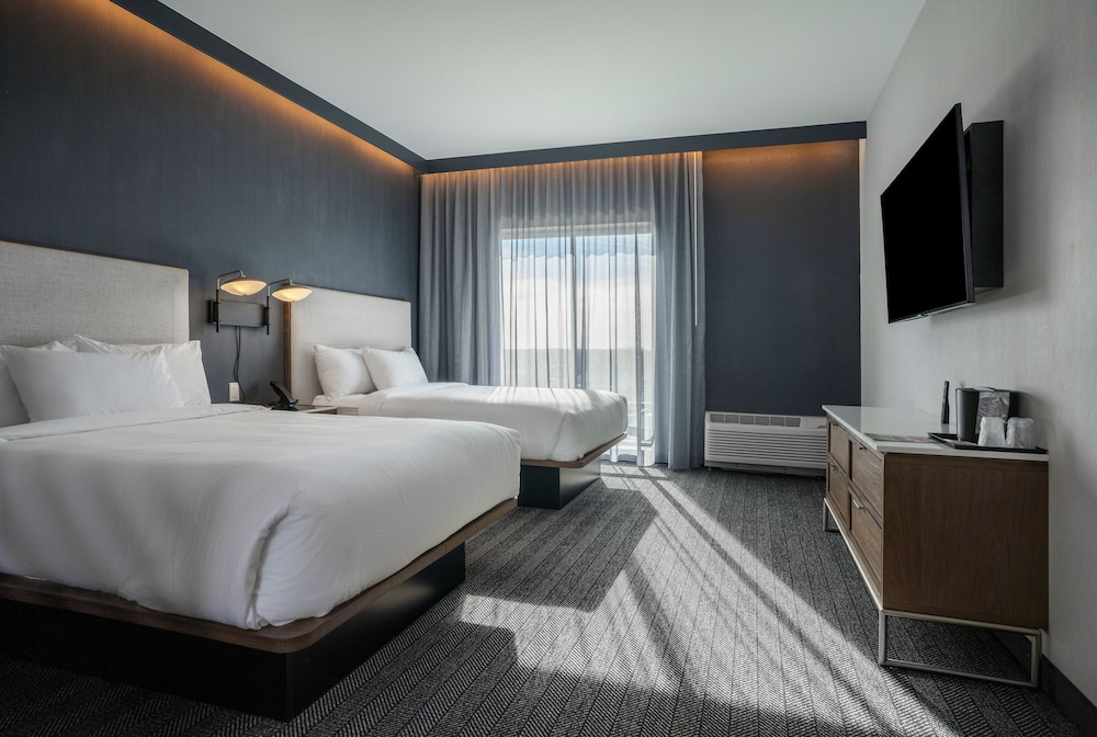 Courtyard by Marriott Indianapolis Fishers - photo 7