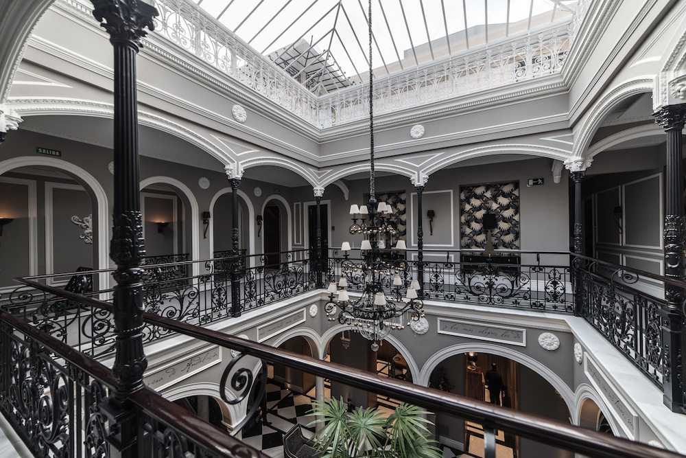 Hotel Casa Palacio María Luisa 5 GL by Kaizen Hoteles — Jerez De La Frontera — photo 4