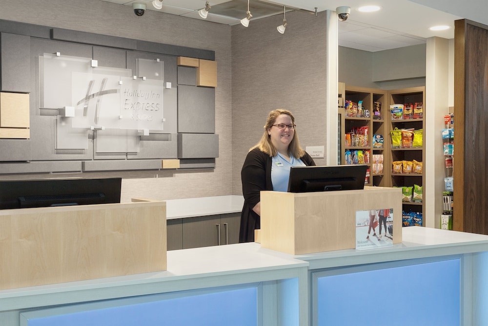 Holiday Inn Express Hotel & Suites South Portland an IHG Hotel - photo 3