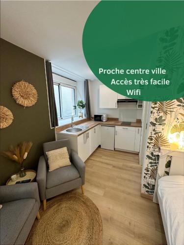 Le Vegetal Nay Centre — hotel in Nay