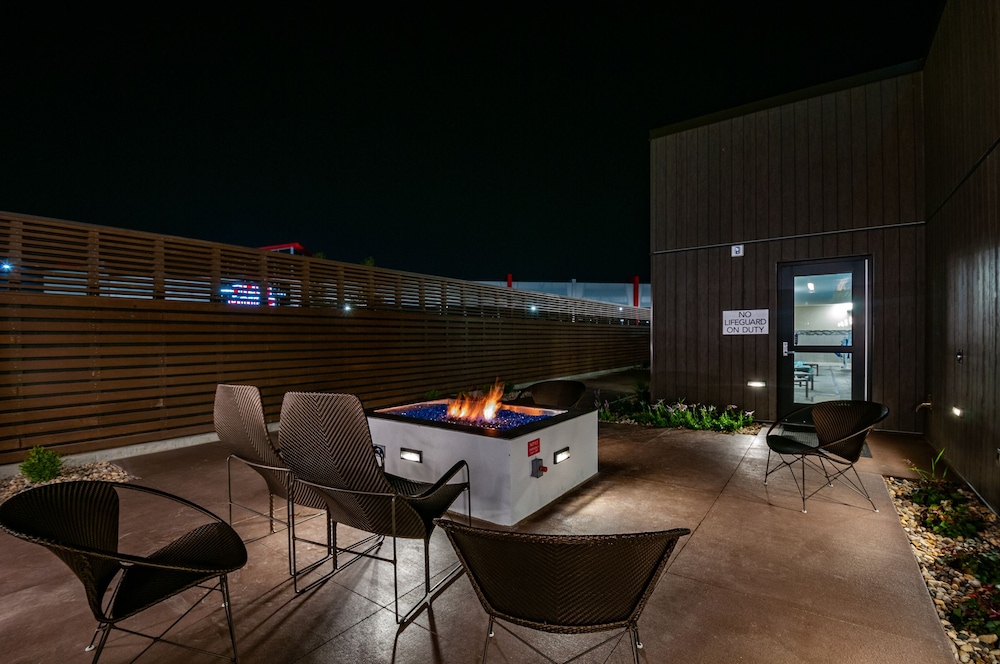 Courtyard by Marriott Omaha East Council Bluffs IA - photo 64