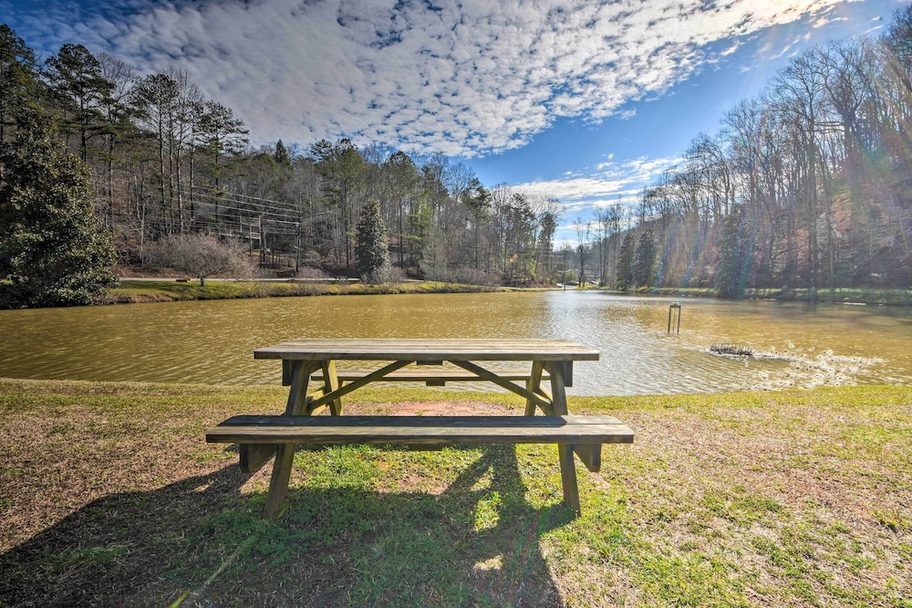 Dreamy Ellijay Resort Cabin with Game Room And Decks - photo 25