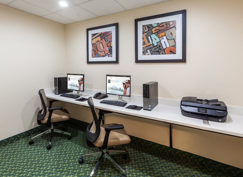 Candlewood Suites Houston Pasadena by IHG - photo 30