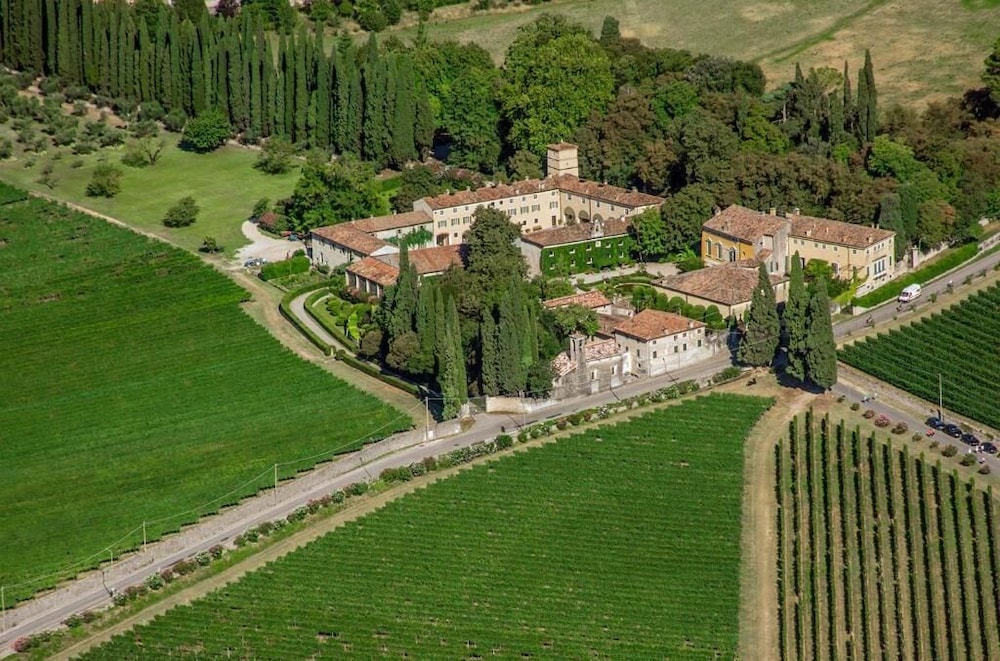 La Foresteria Serego Alighieri — hotel in Sant'ambrogio Di Valpollicella