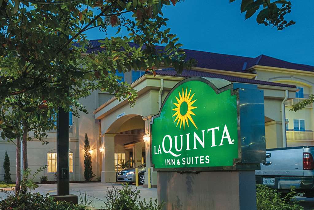 La Quinta Inn & Suites by Wyndham Slidell North Shore Area - featured photo