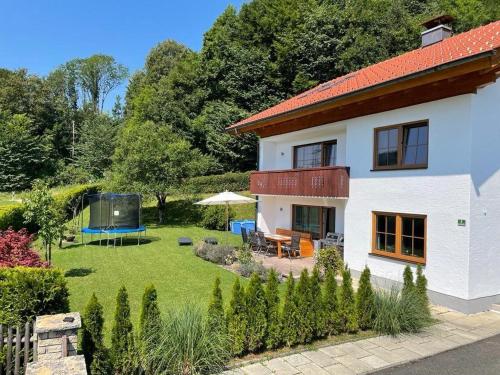 Ferienhaus Naehe Kochel am See — 4-Star Luxury Hotel in Grossweil, Germany