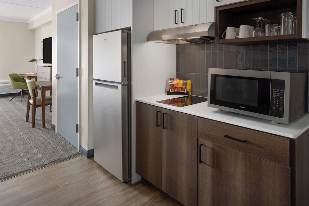 Staybridge Suites Rehoboth Beach by IHG - photo 25