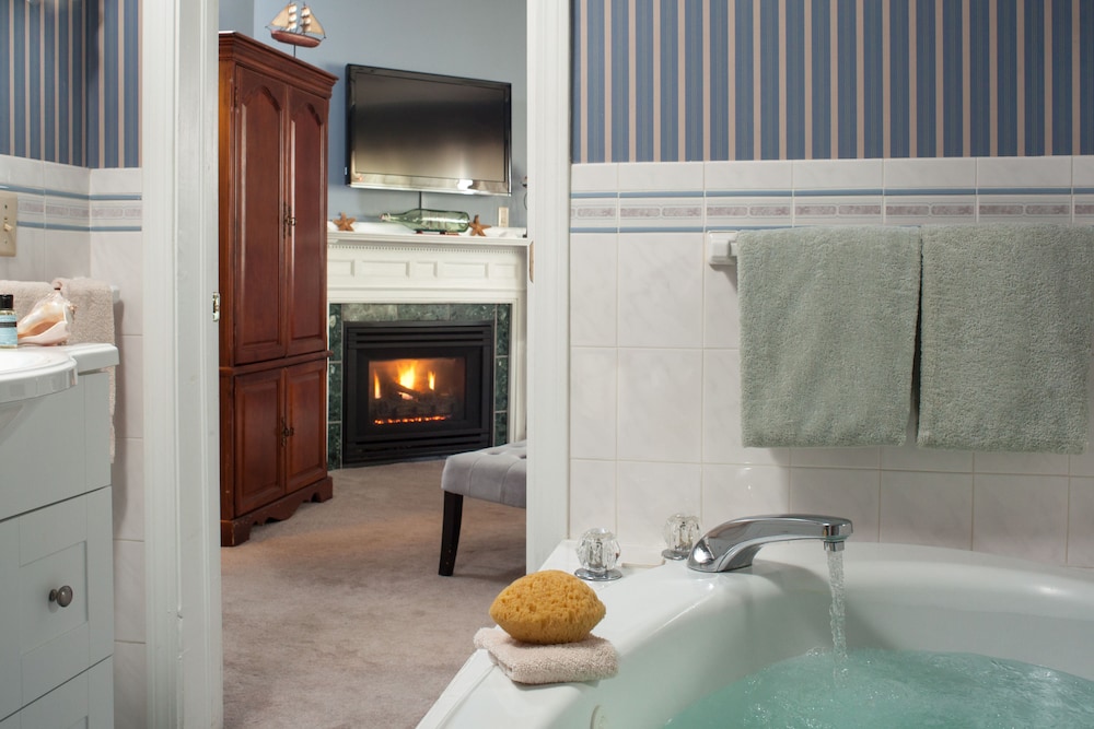 Beech Tree Inn & Cottage - photo 27