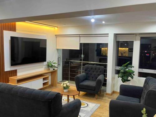 Exclusivo Departamento Urb.Michell Cerro Colorado — 4-Star Luxury Hotel in Arequipa, Peru