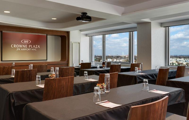 Crowne Plaza JFK Airport New York City - photo 60