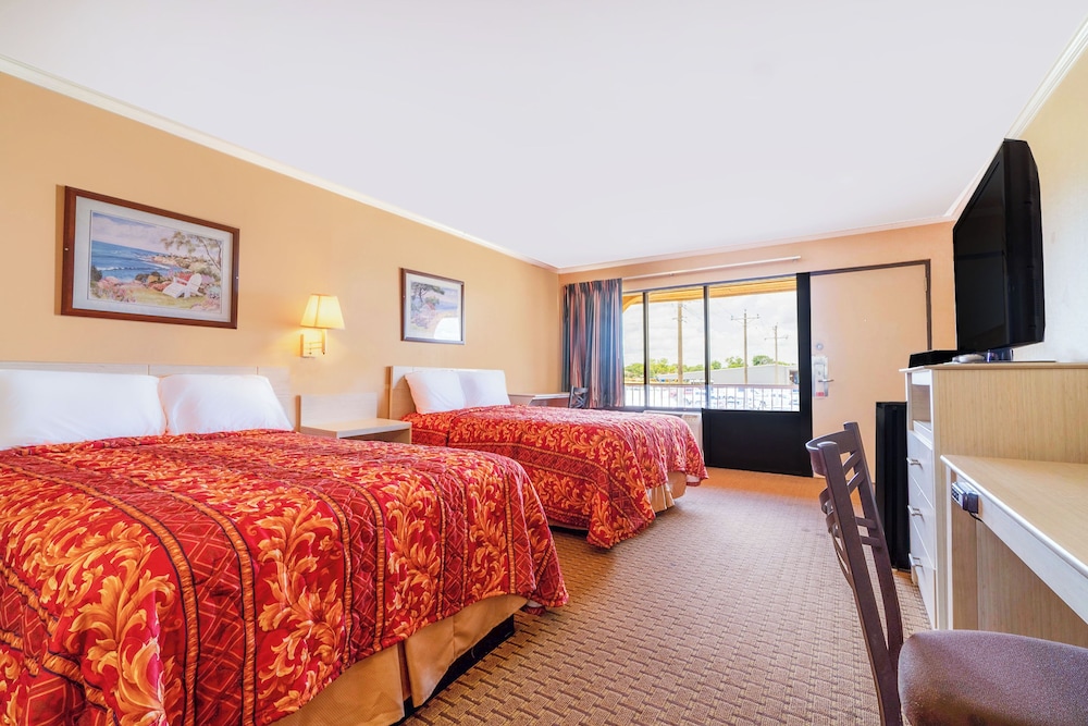 River Valley Motor Inn La Grange Texas - photo 35