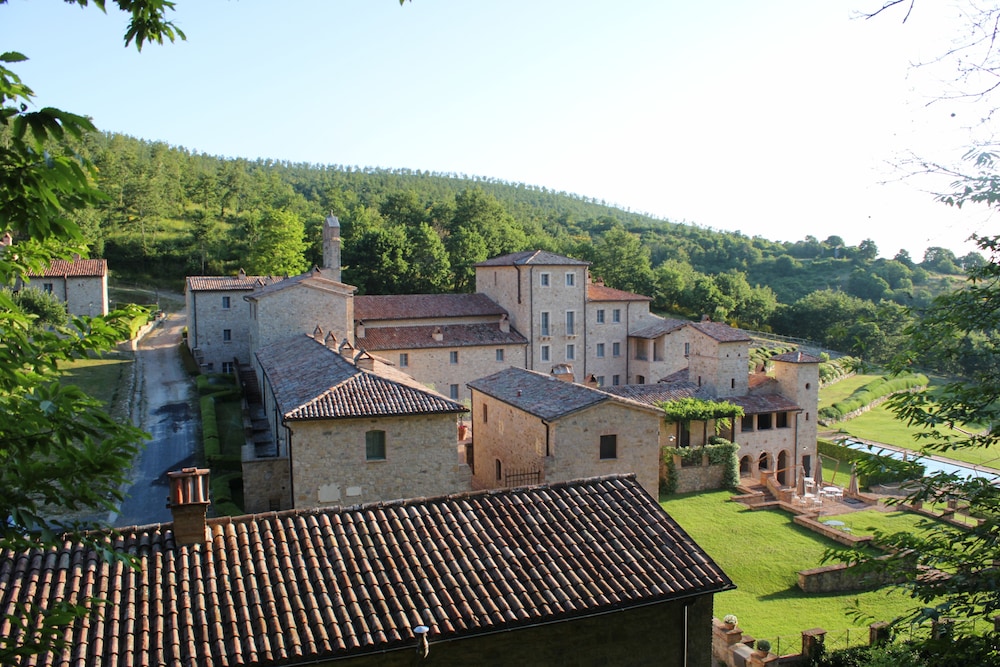 SPAO Borgo San Pietro AquaeOrtus — hotel in Allerona