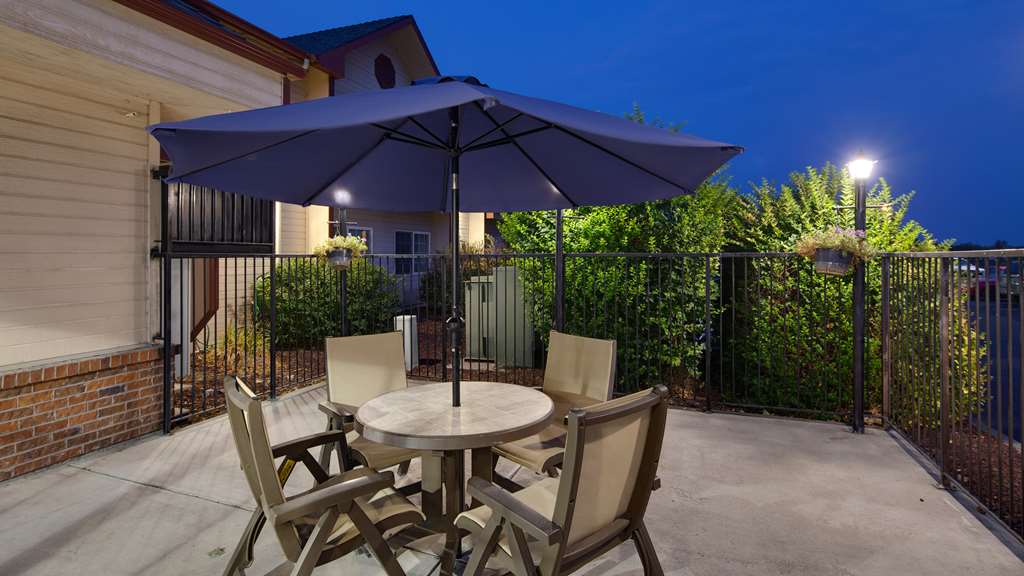 Best Western Rama Inn - photo 3