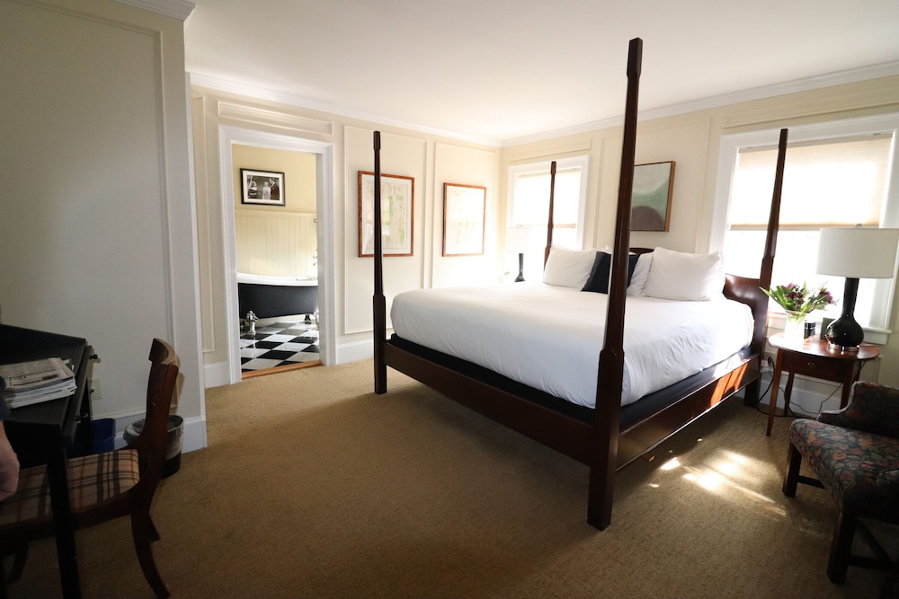 Swift House Inn - photo 63