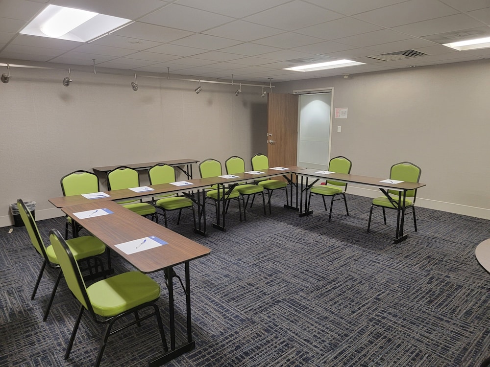 Holiday Inn Express Salt Lake City Downtown by IHG - photo 44