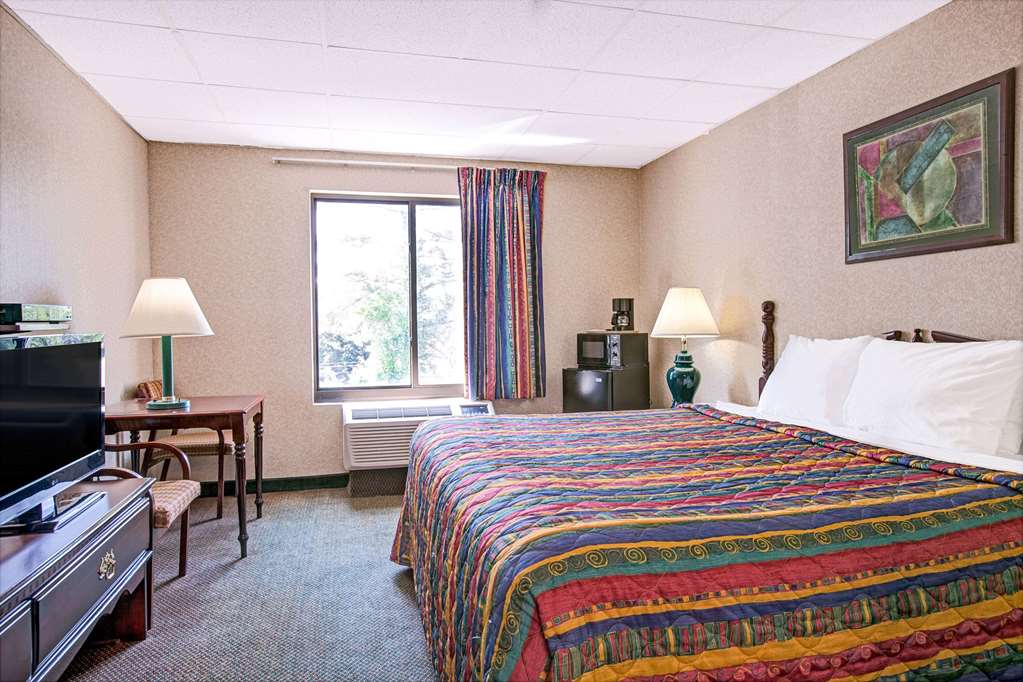 Days Inn by Wyndham Parsippany - photo 6