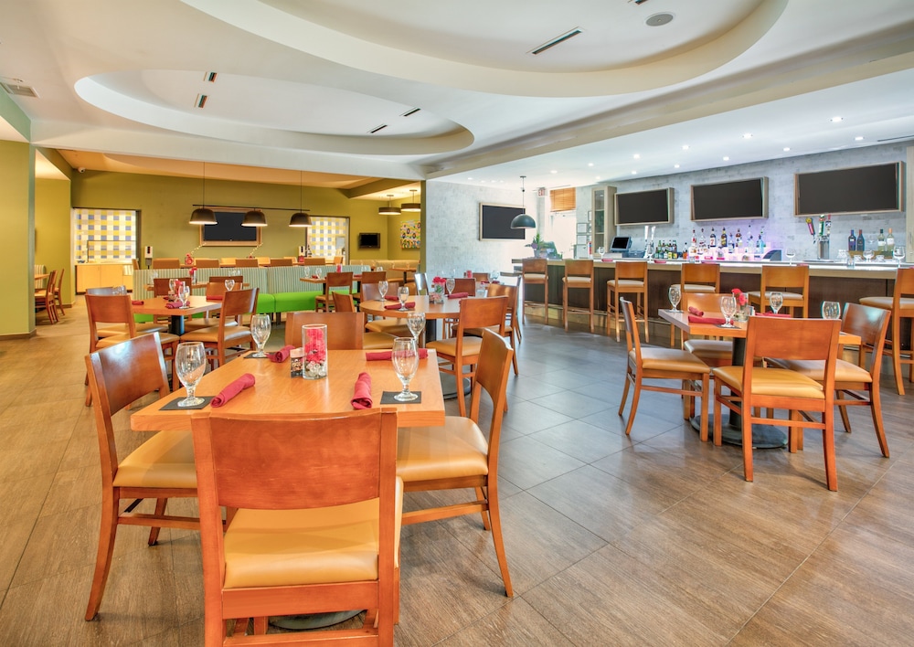Holiday Inn Dfw South By Ihg - photo 35
