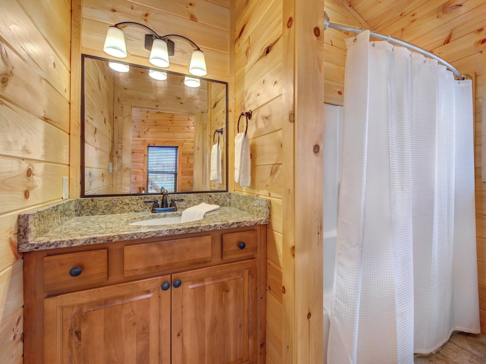 Gatlinburg Escape - photo 22