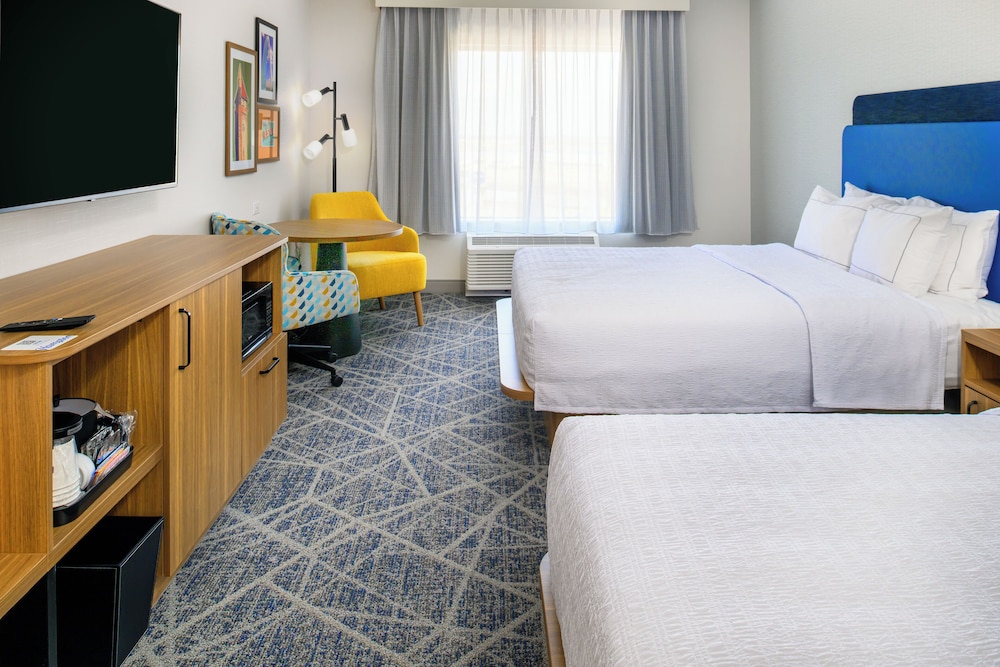 Hampton Inn by Hilton St. Louis Airport - photo 24