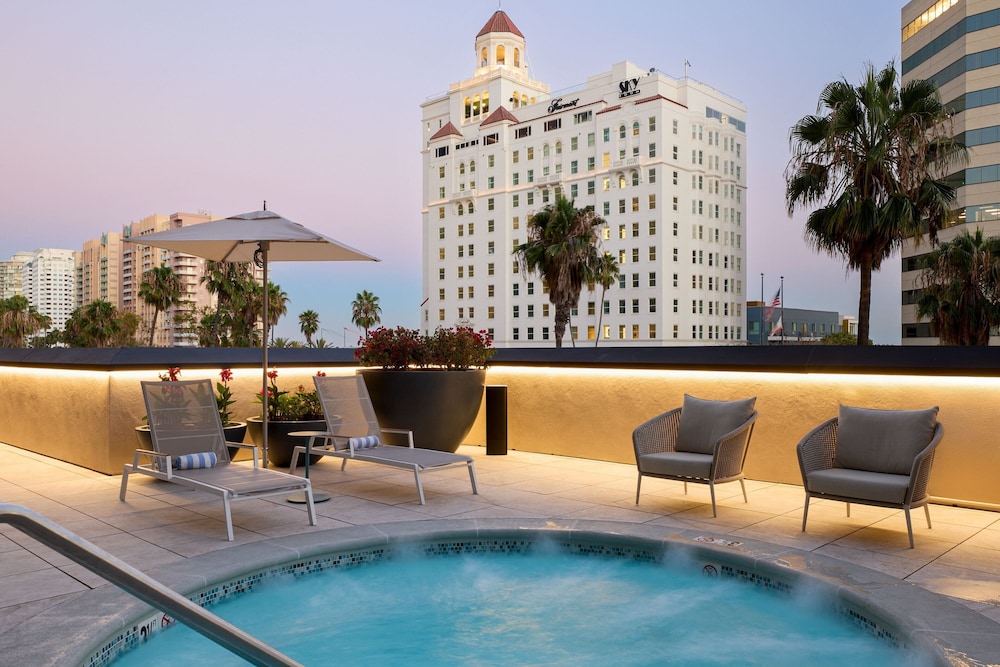 Marriott Long Beach Downtown - photo 61