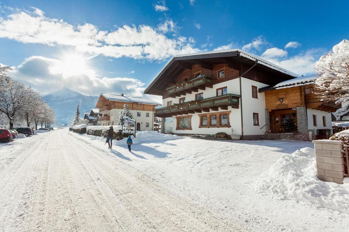 Holiday Im Gastehaus Warter in Altenmarkt — 4-Star Luxury Hotel in Altenmarkt Im Pongau, Austria