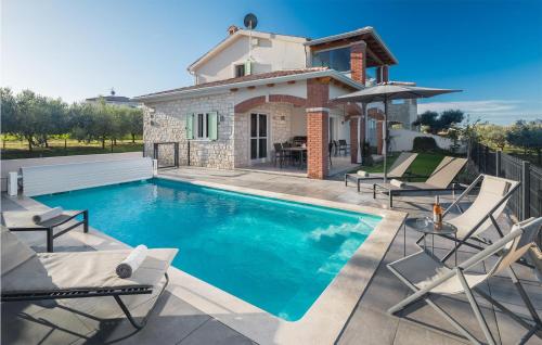 Buzinija Hp in Novigrad, Croatia