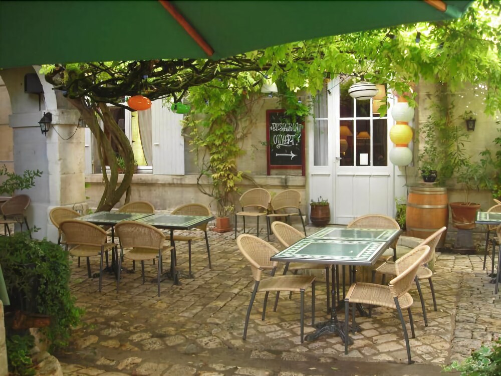 Hotel Héritage Cognac Centre - carbon neutral hotel in Cognac