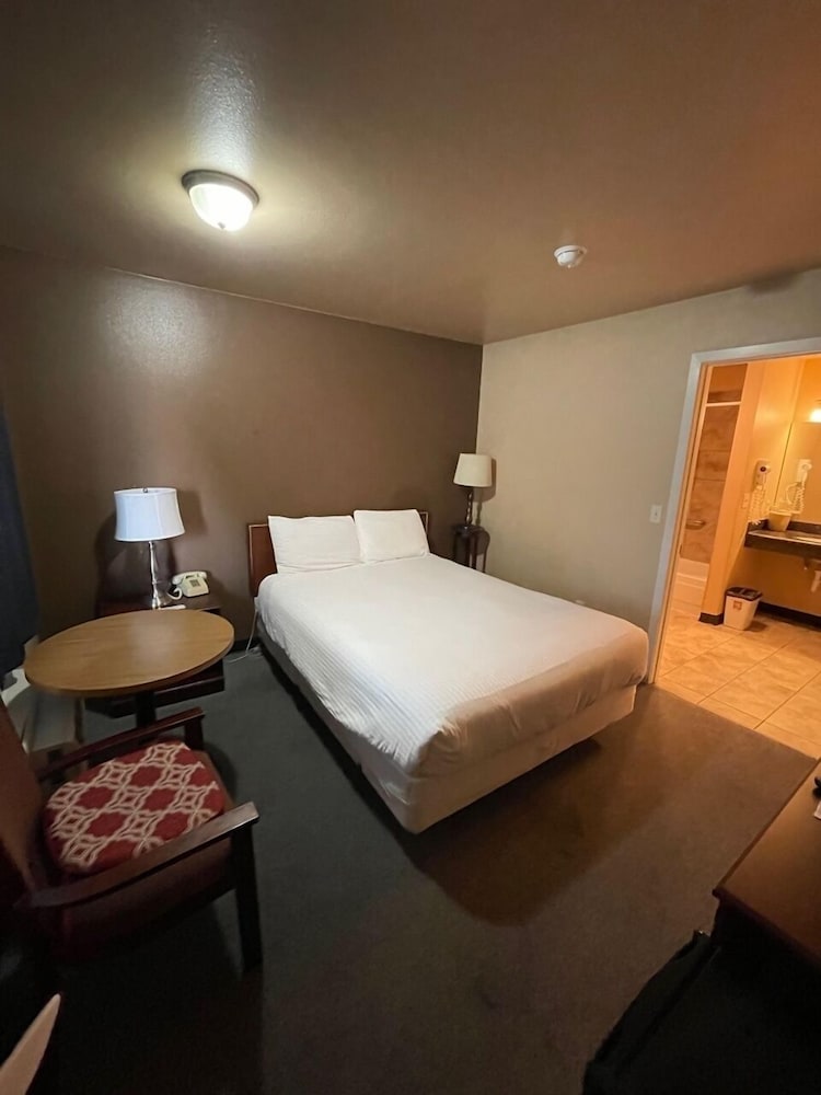 Fairground Inn - photo 21