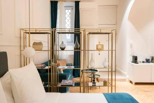 La Scala Suite Luxury Apartment — 4-Star Luxury Hotel in Milan, Italy