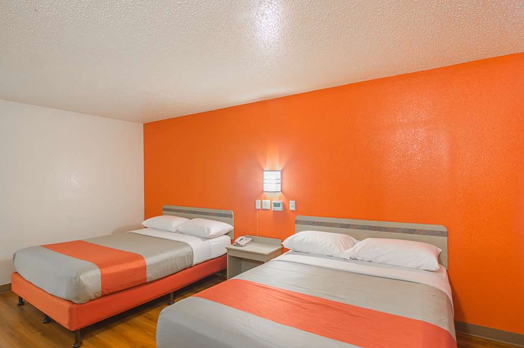 Motel 6 Lawton OK - photo 16