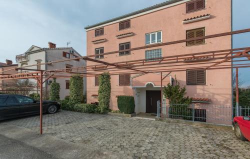 Apartment Roberto 1988 — 4-Star Luxury Hotel in Porec, Croatia