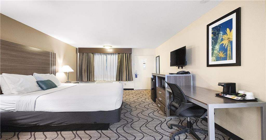 SureStay Plus Hotel by Best Western Sacramento North - photo 39