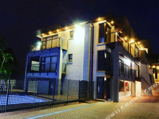 Executive Suites At 555 in Durban, South Africa