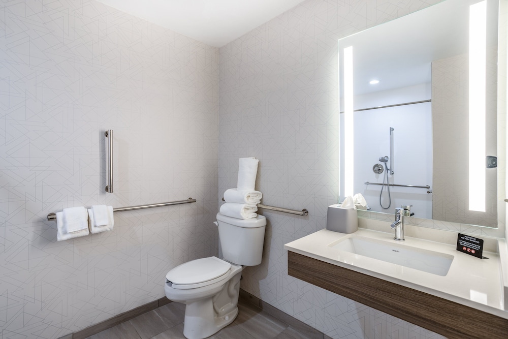 Holiday Inn Express Hotel & Suites New Tampa I 75 by IHG - photo 19