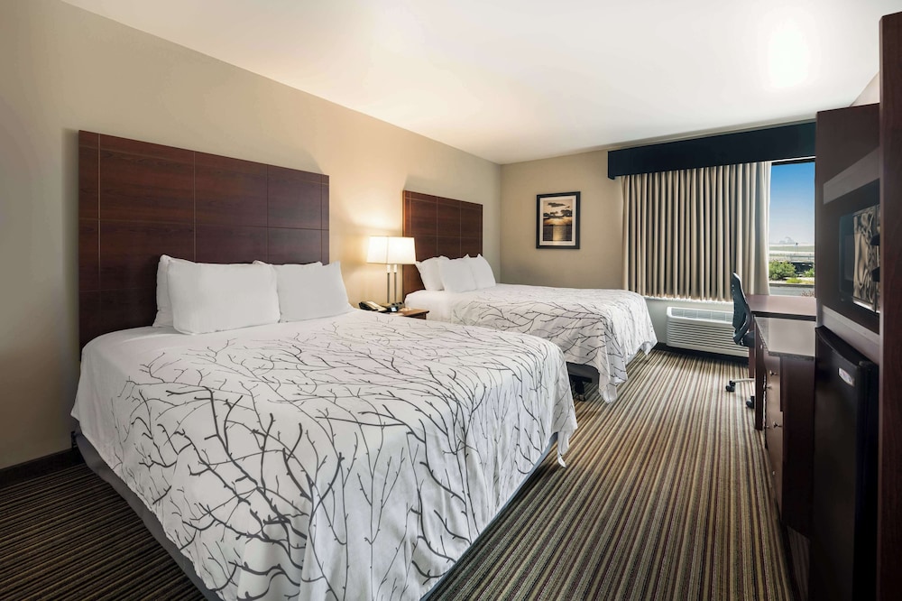Best Western Park Oasis Inn - photo 30