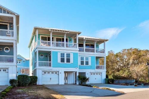5 Star Kure by Carolina Beach Realty in Kure Beach, United States