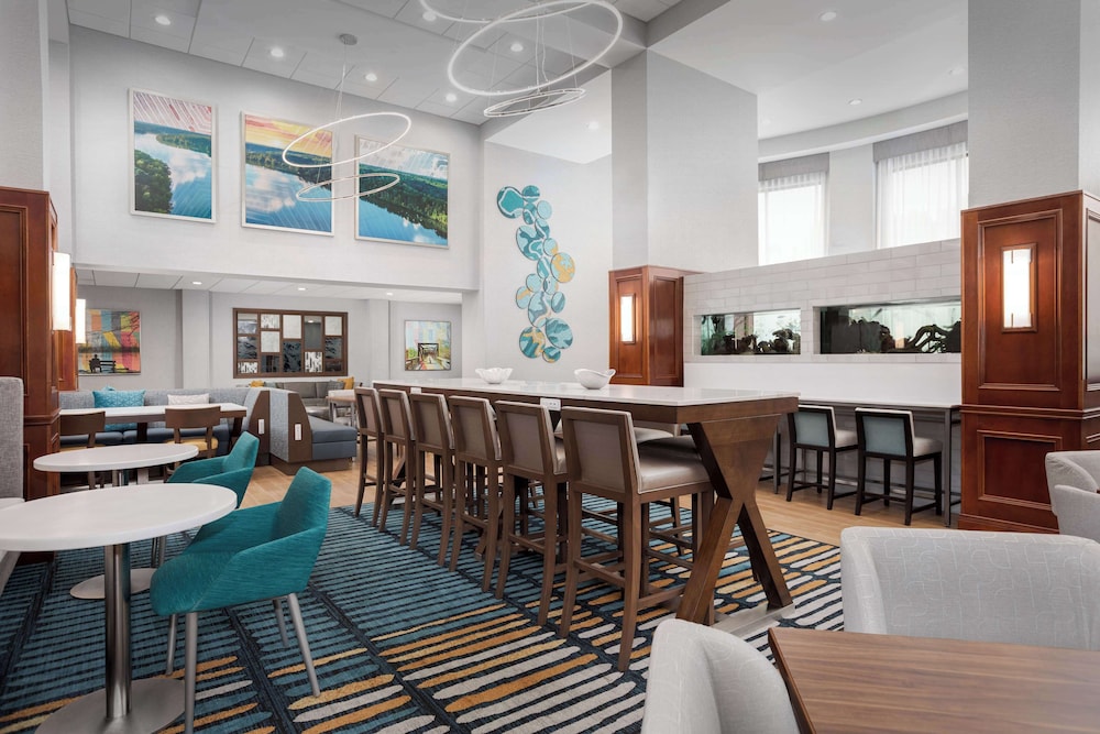 Hampton Inn & Suites ATL Six Flags - photo 3
