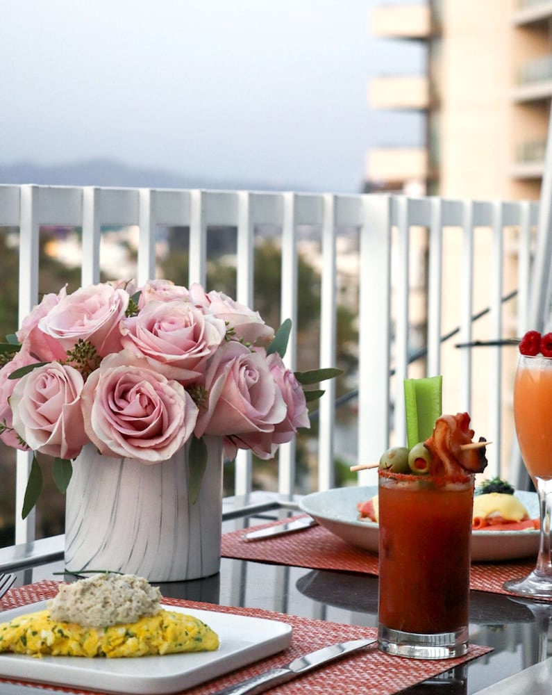The Beverly Hilton - photo 77
