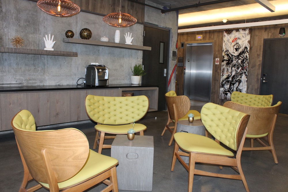 The Preston House & Hotel - photo 3