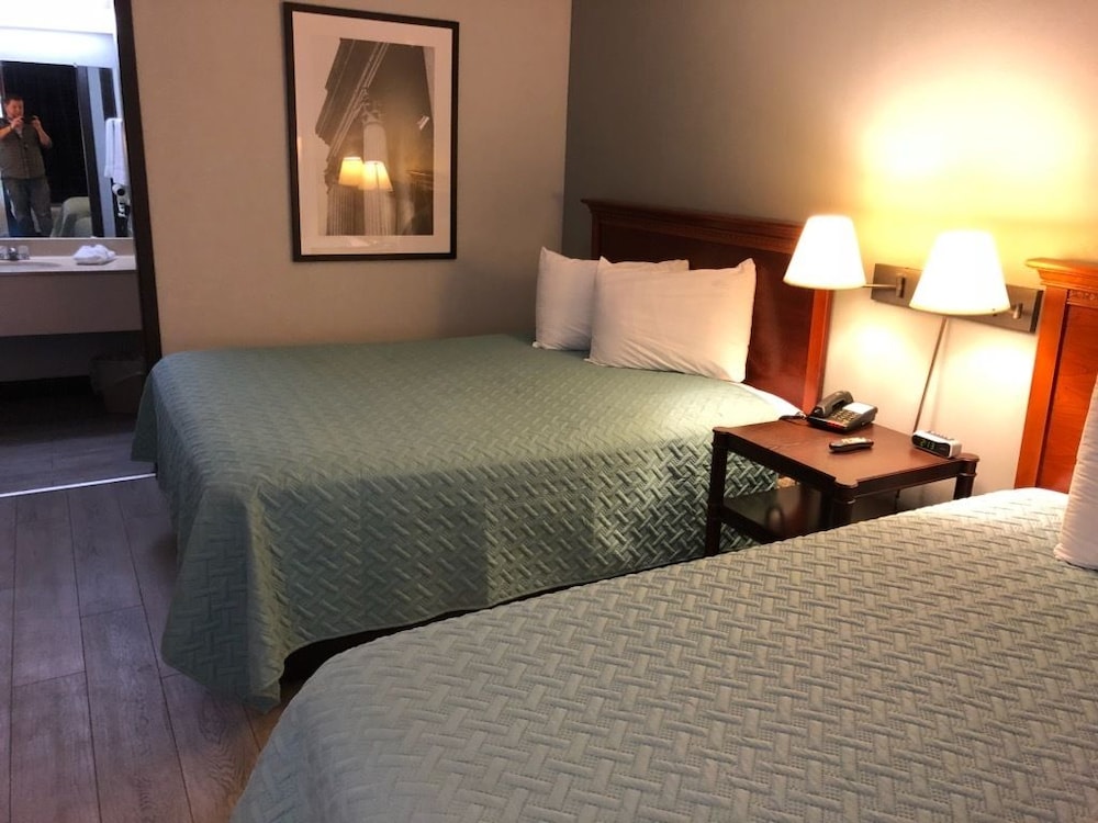 Springfield Inn TN - photo 11