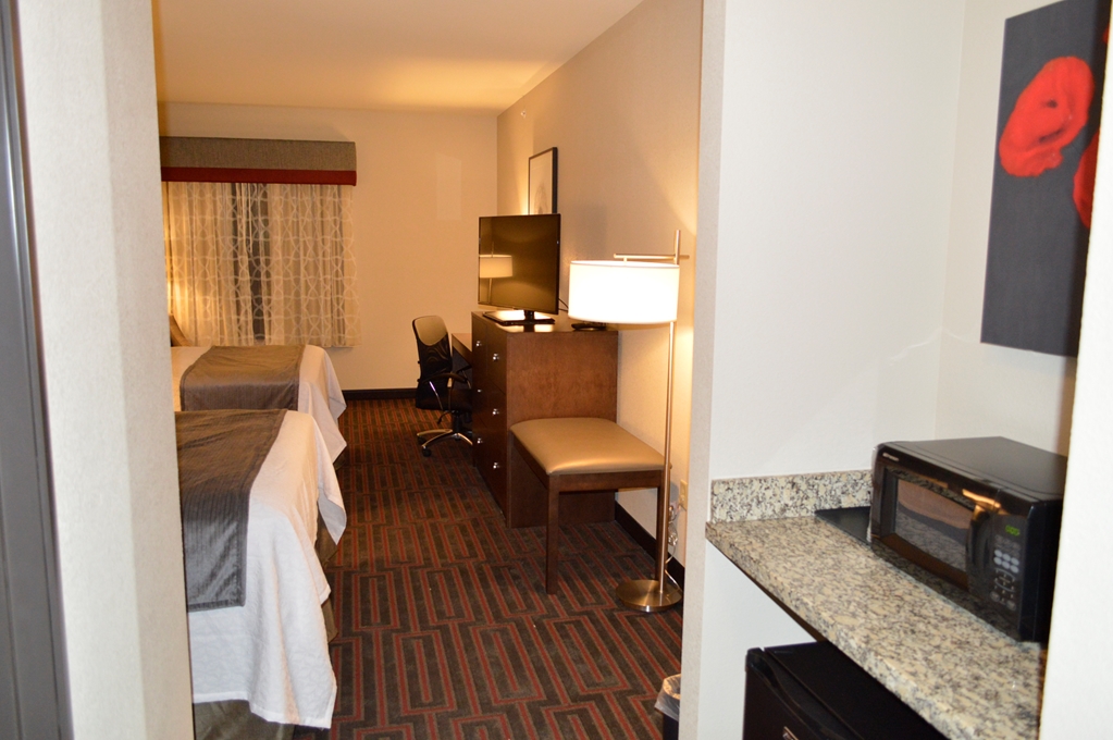 Best Western Plus Stevens County Inn - photo 22