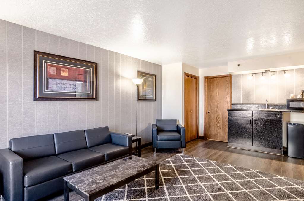 Americas Best Value Inn & Suites Ft. Collins E at I 25 - photo 23