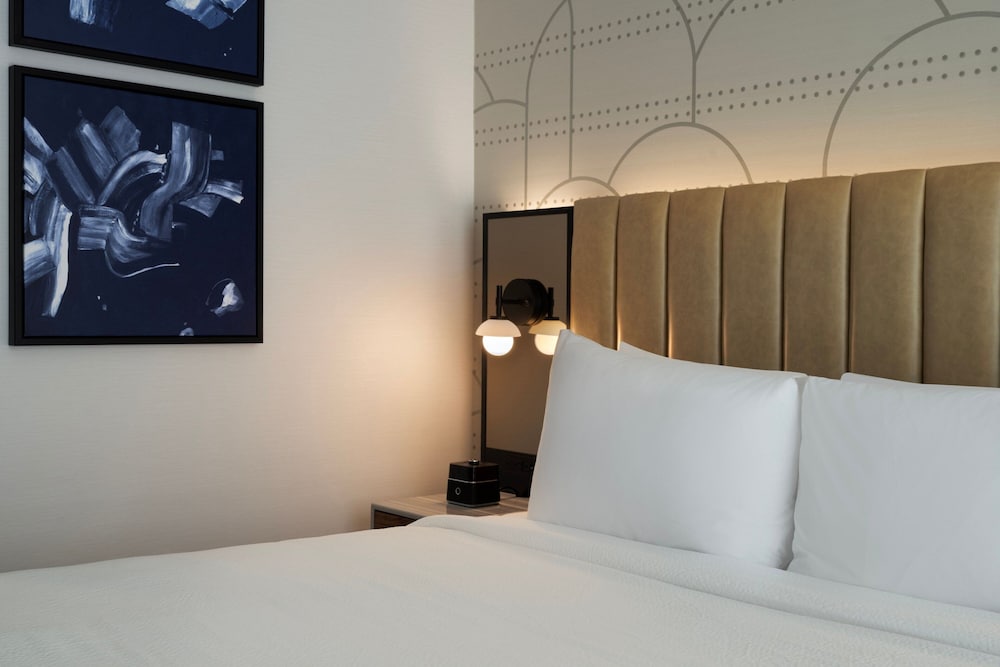 Courtyard by Marriott New York Manhattan SoHo - photo 20