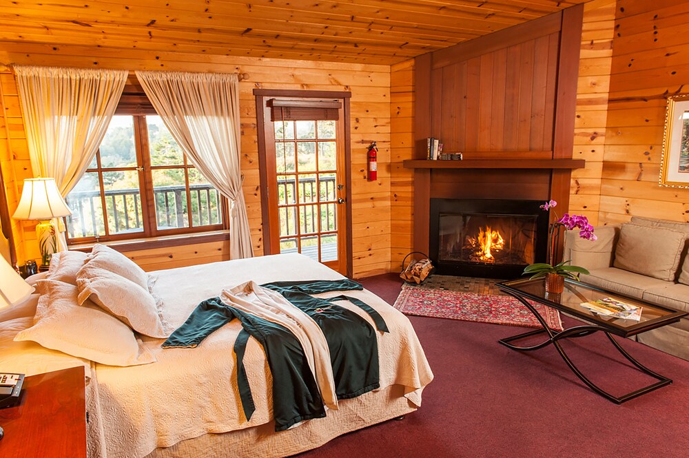 The Stanford Inn By The Sea Eco Resort - photo 17