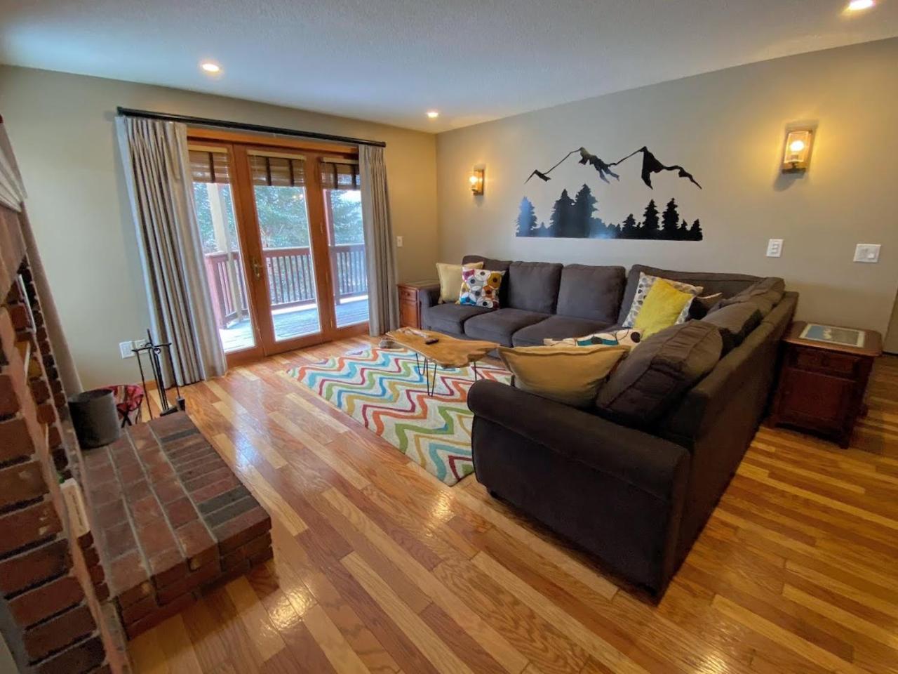 C1 Top Rated Ski In Ski Out Townhome Great views fireplaces fast wifi AC Short walk to slopes - photo 14