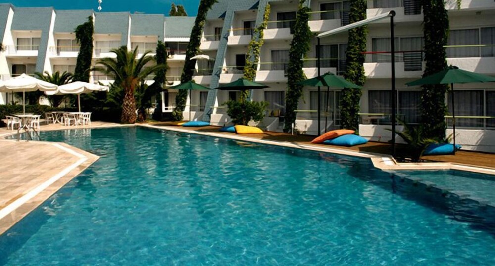 Hotel Nova - carbon neutral hotel in Burhaniye