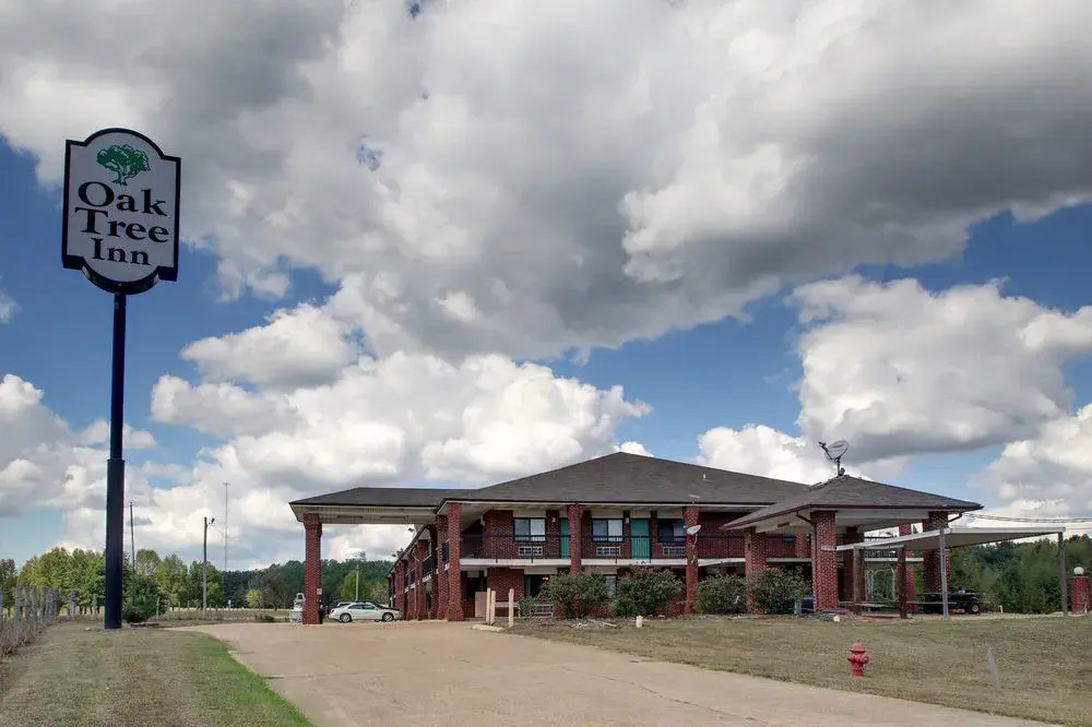 Super 8 Durant - photo 10