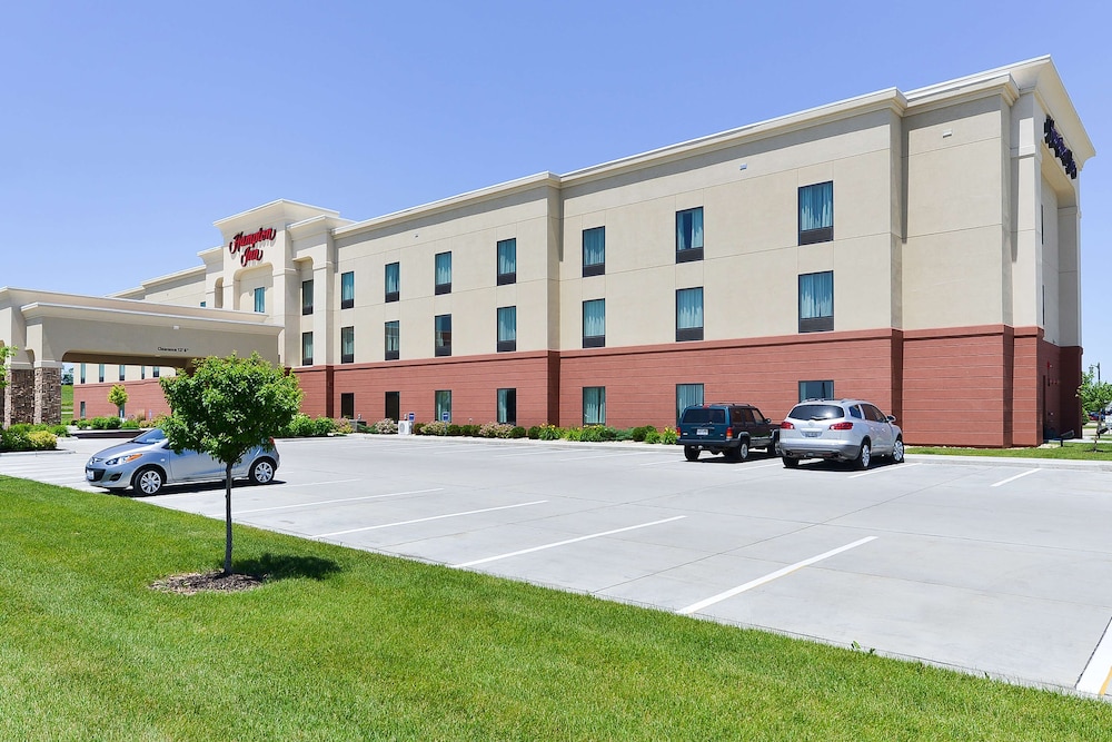 Hampton Inn Clinton IA - photo 56