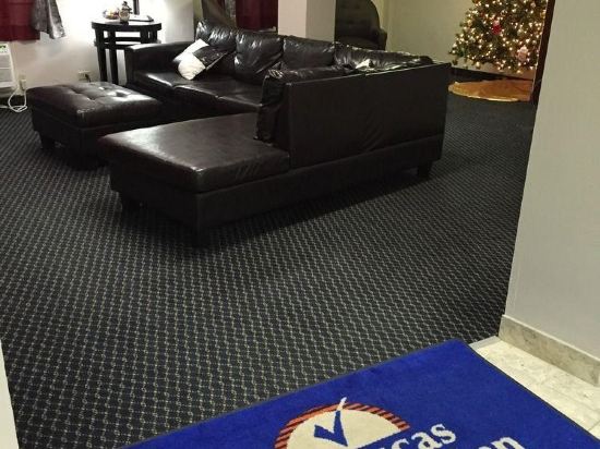 Red Coach Inn & Suites - photo 13